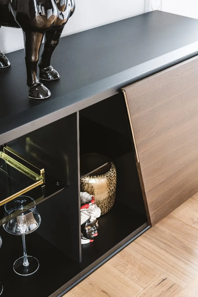 ASTON Sideboard