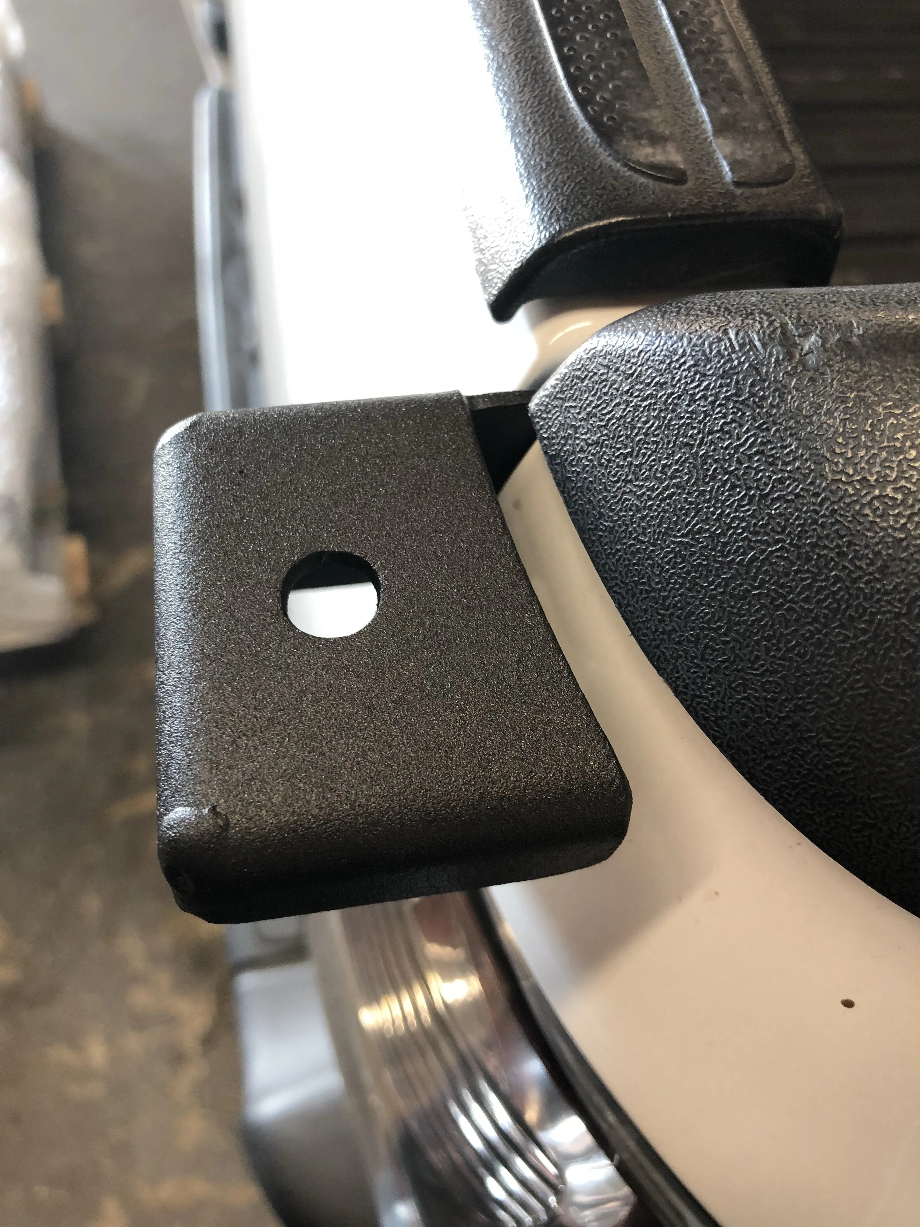 Cali Raised 2005-2015 Tacoma Bed Accessory Mount