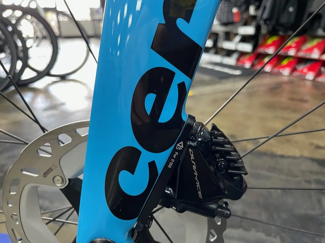 Cervelo P3X Shimano Ultegra Di2 11 Speed - Disc Reynolds AR 58 Wheels - Rivera/Fluoro/Black 2021