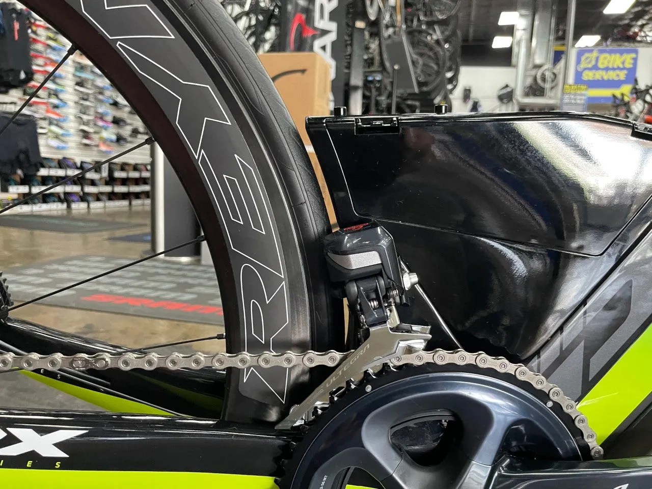 Cervelo P3X Shimano Ultegra Di2 11 Speed - Disc Reynolds AR 58 Wheels - Rivera/Fluoro/Black 2021