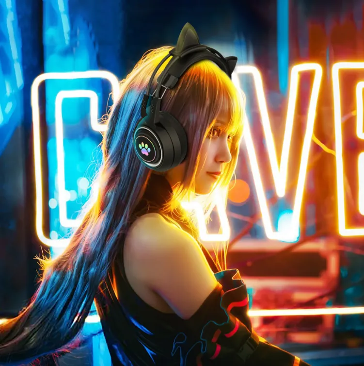 HiFi Kitty Gaming Headset Stereo Bass With Microphone For PC PS4 Gaming Headset Cat Ears RGB Helmet