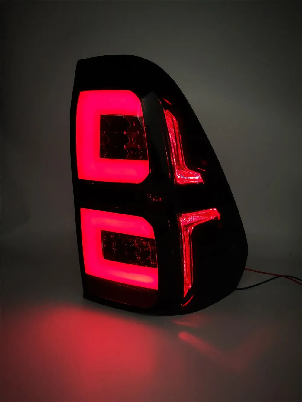N80 TOYOTA HILUX LED REAR TAIL LIGHTS, TYPE - DARK KNIGHT