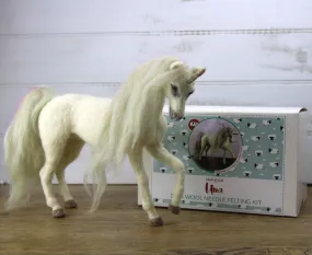 Una The Unicorn | Needle Felting Kit